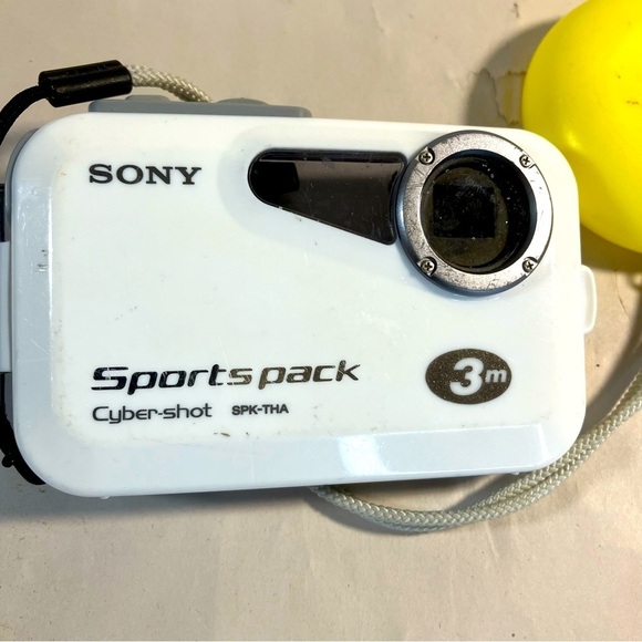 Sony Cybershot Sports Pack SPK-THA 3m Underwater 
Water Resistant Camera Case - Picture 8 of 8